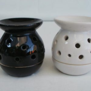Duftlampe aus Keramik in Schwarz oder Weiß, 8,2 cm